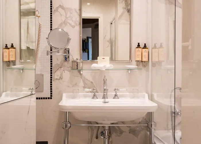 Hotel Le Relais Saint-germain 4*