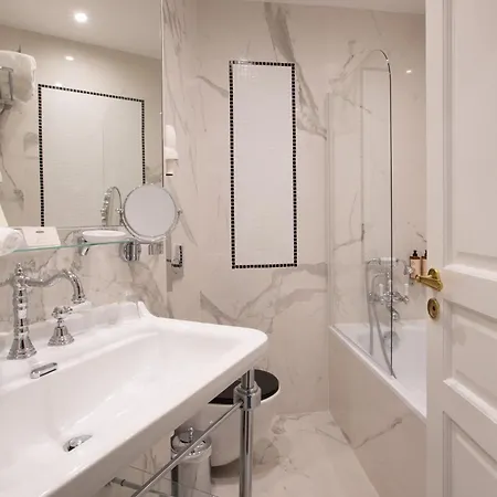 فندق لو روليه سان جيرمان