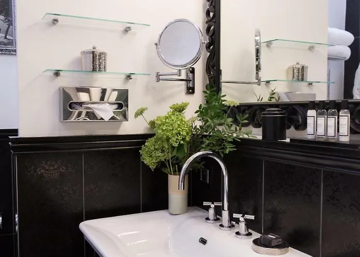 Le Relais Saint-germain Hotell 4*